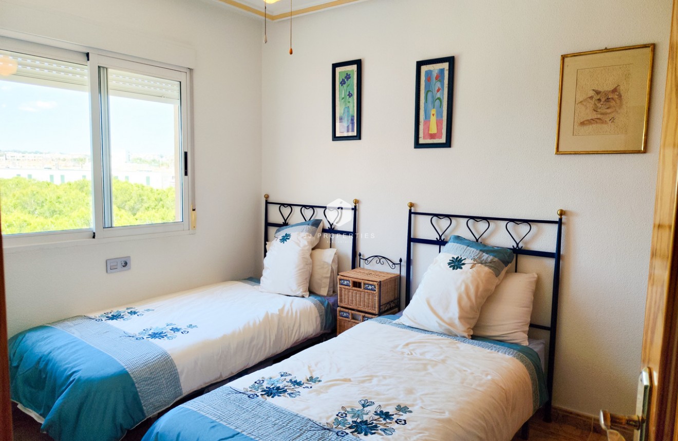Aus zweiter Hand - Wohnung -
La Zenia - Costa Blanca