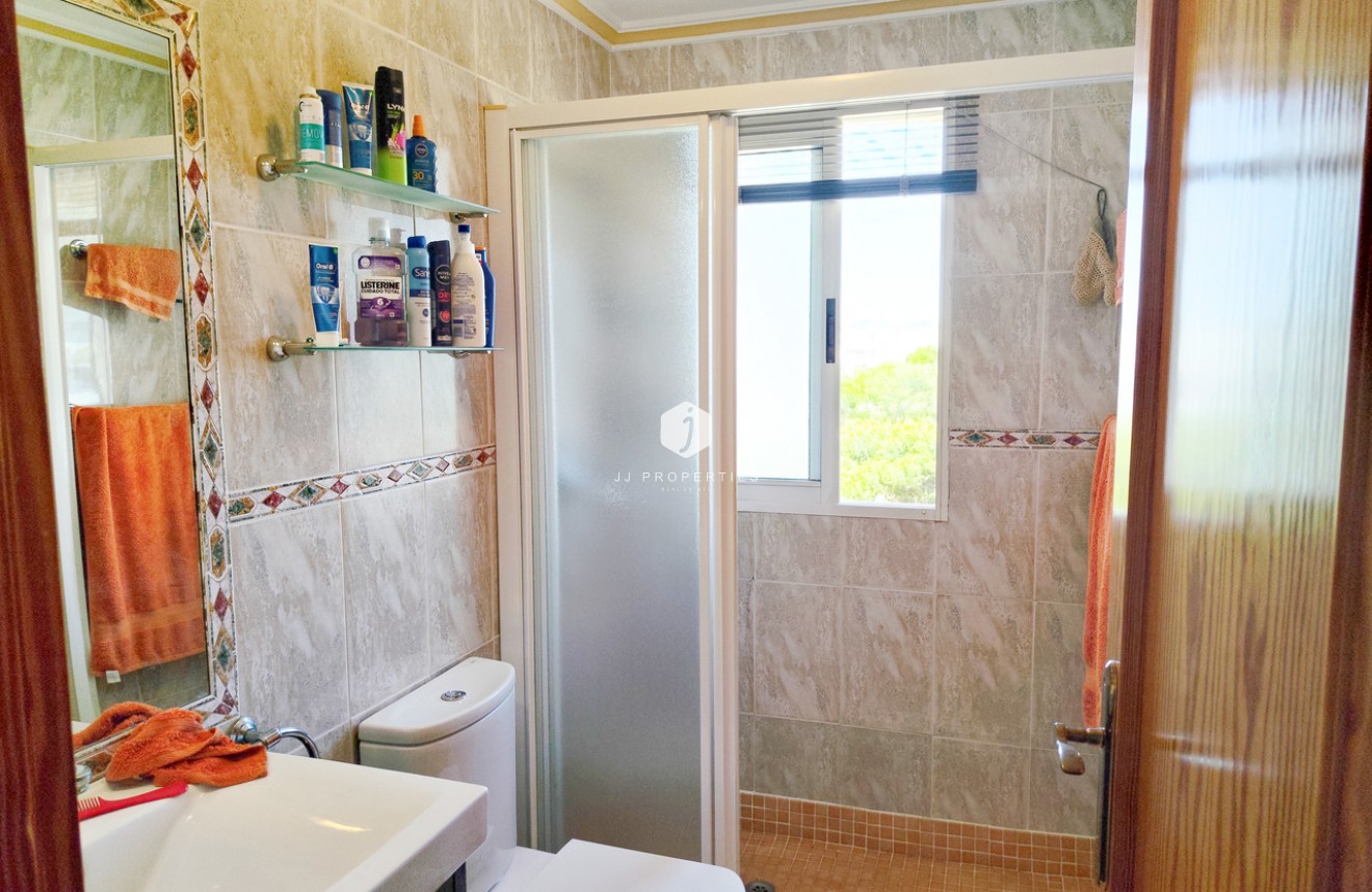 Aus zweiter Hand - Wohnung -
La Zenia - Costa Blanca