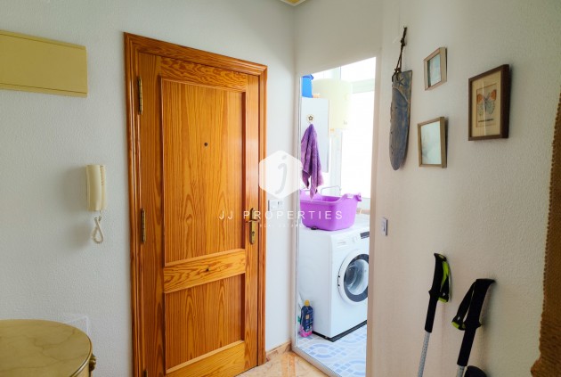 Aus zweiter Hand - Wohnung -
La Zenia - Costa Blanca
