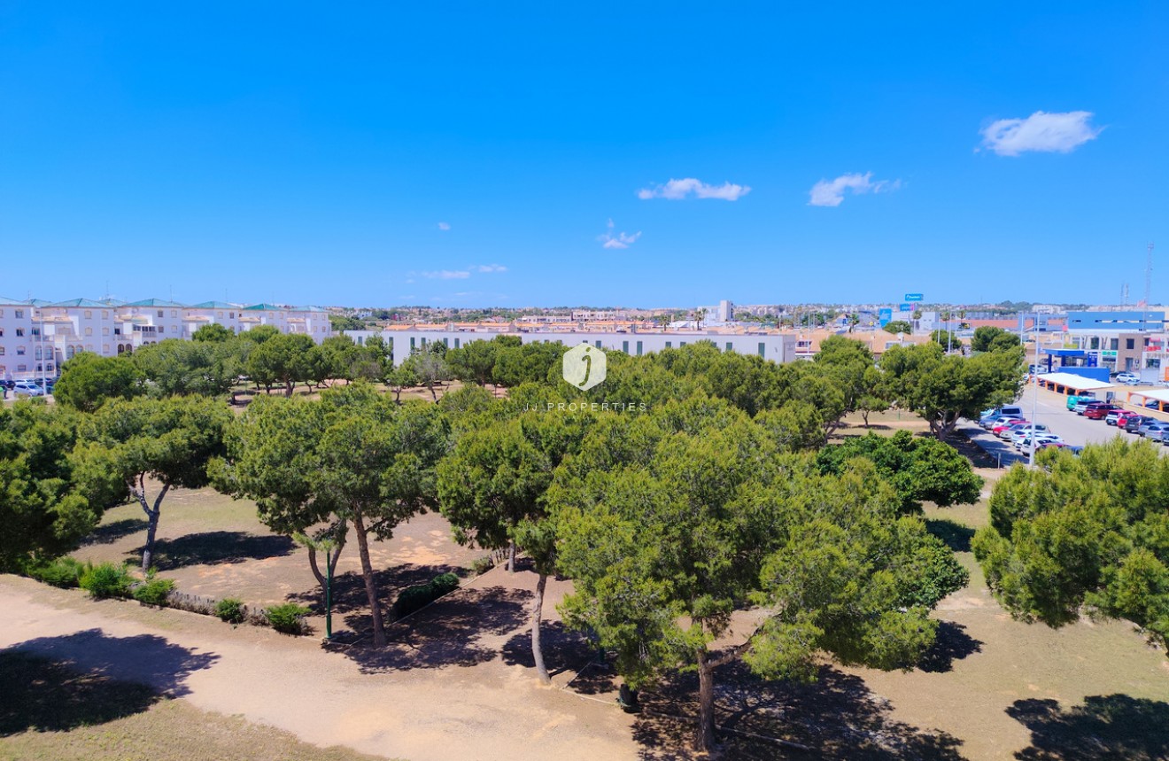 Aus zweiter Hand - Wohnung -
La Zenia - Costa Blanca