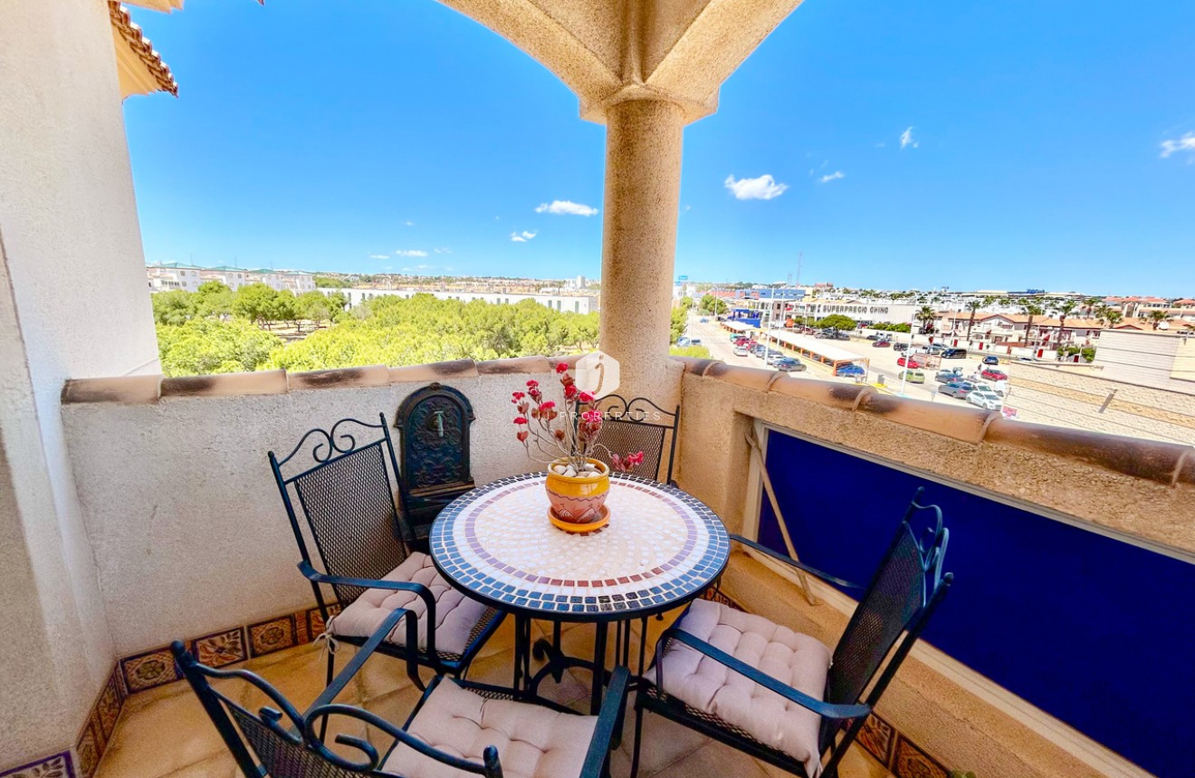 Aus zweiter Hand - Wohnung -
La Zenia - Costa Blanca