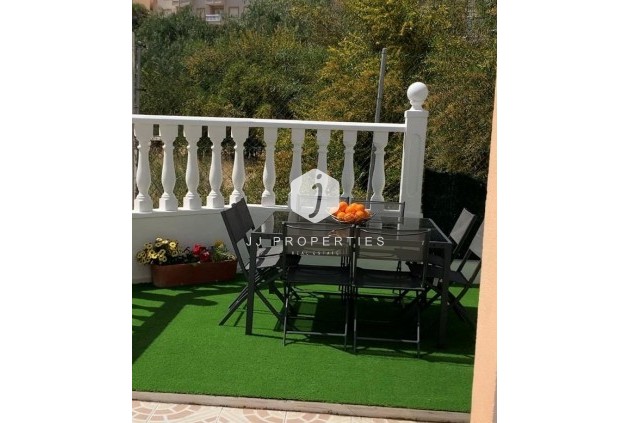 Segunda mano - Apartamento / piso -
Torrevieja - La Mata