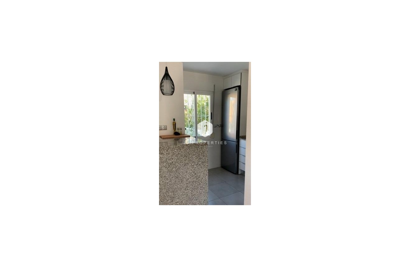 Segunda mano - Apartamento / piso -
Torrevieja - La Mata