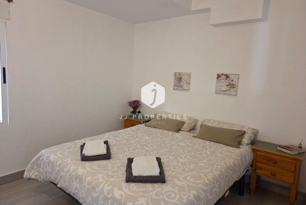 Segunda mano - Apartamento / piso -
Torrevieja - La Mata
