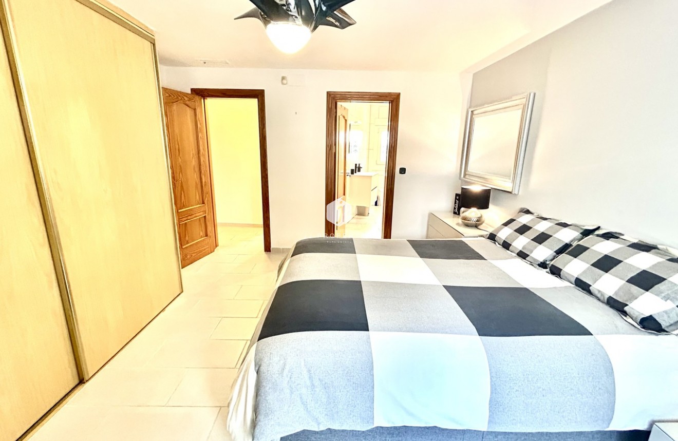 Aus zweiter Hand - Villa -
Catral - Costa Blanca