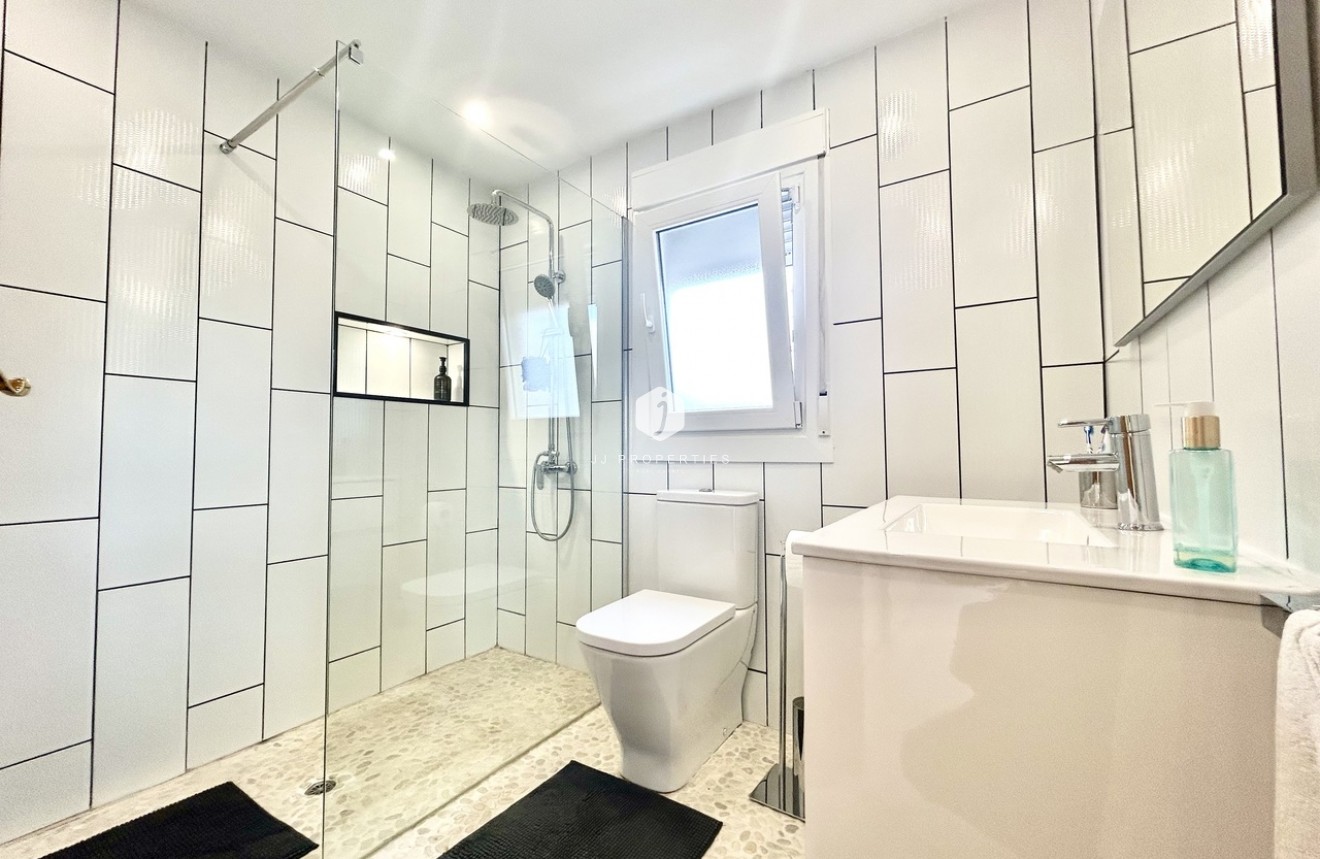 Aus zweiter Hand - Villa -
Catral - Costa Blanca