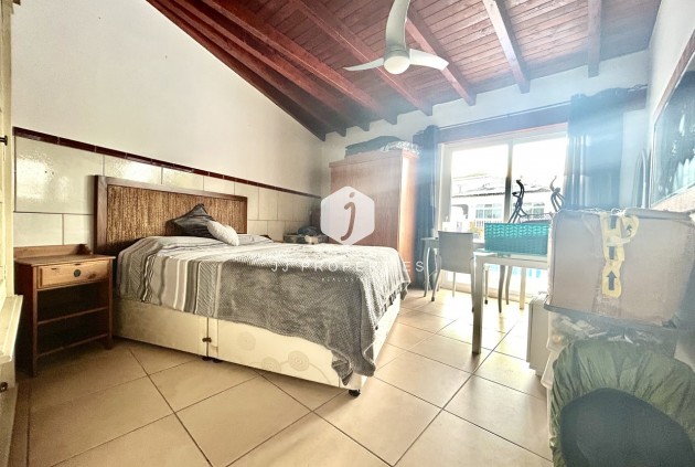 Aus zweiter Hand - Villa -
Catral - Costa Blanca