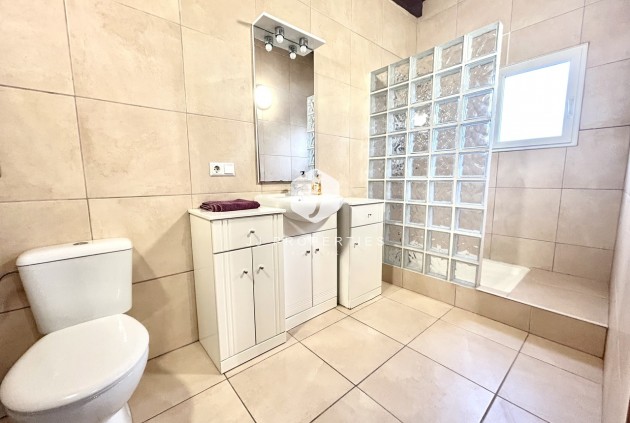 Aus zweiter Hand - Villa -
Catral - Costa Blanca