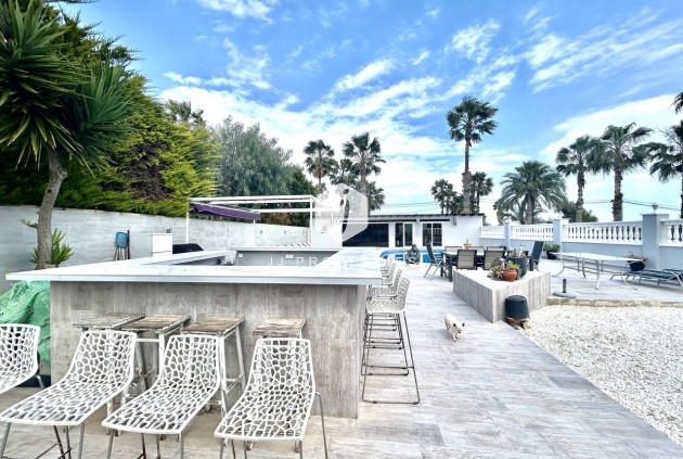 Aus zweiter Hand - Villa -
Catral - Costa Blanca