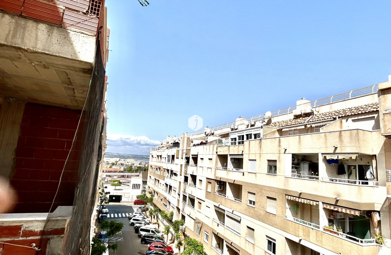 D'occasion - Appartement -
Torrevieja - Costa Blanca