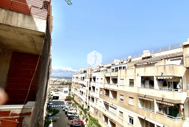 D'occasion - Appartement -
Torrevieja - Costa Blanca