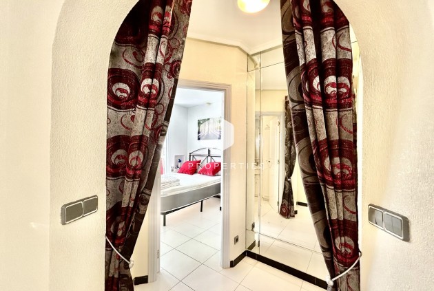 Segunda mano - Apartamento / piso -
Los Altos - Costa Blanca