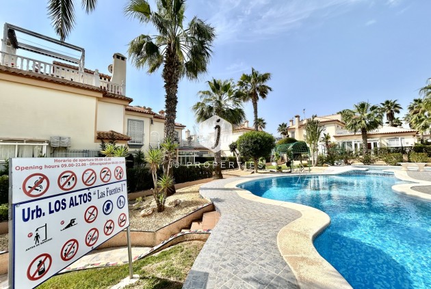 Segunda mano - Apartamento / piso -
Los Altos - Costa Blanca