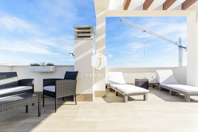 Neue Gebäude - Villa -
Los Montesinos - La herrada
