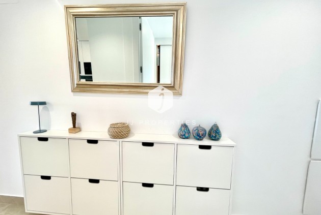 Aus zweiter Hand - Wohnung -
Benijofar - Costa Blanca