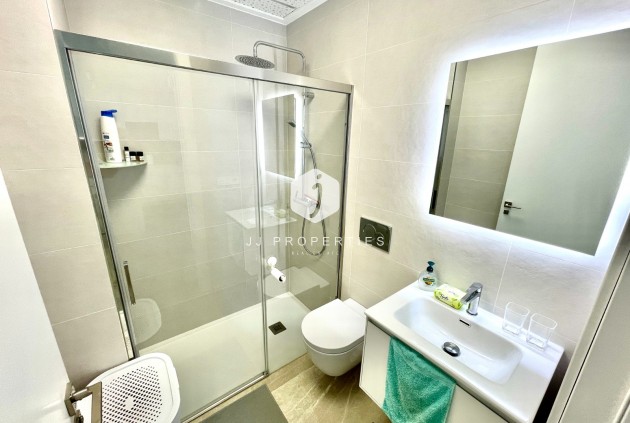 Aus zweiter Hand - Wohnung -
Benijofar - Costa Blanca