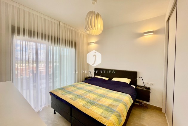 Aus zweiter Hand - Wohnung -
Benijofar - Costa Blanca