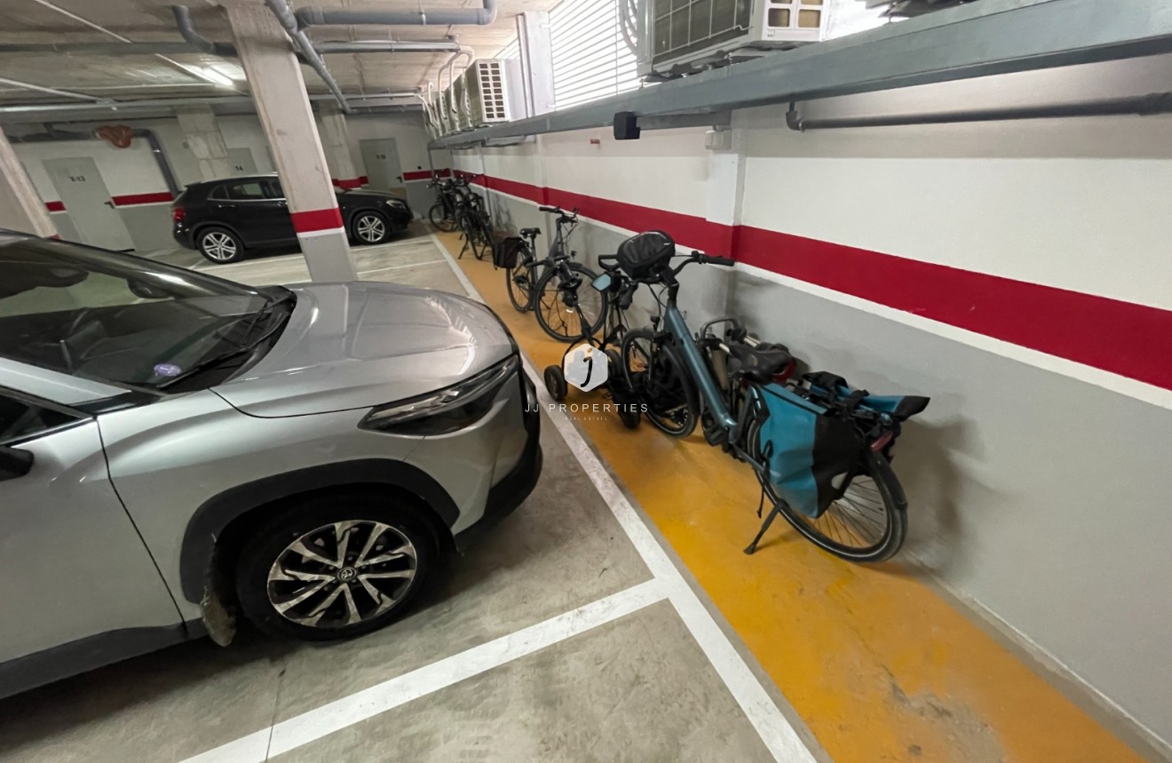 Aus zweiter Hand - Wohnung -
Benijofar - Costa Blanca