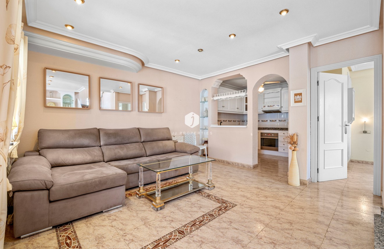 Aus zweiter Hand - Chalet -
Orihuela Costa - Costa Blanca