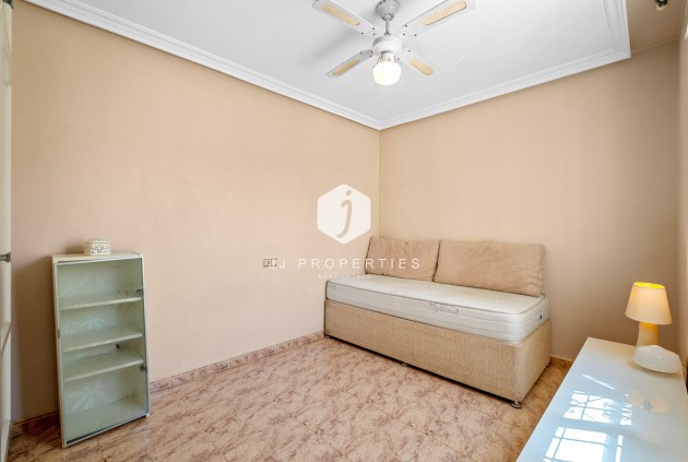 Aus zweiter Hand - Chalet -
Orihuela Costa - Costa Blanca