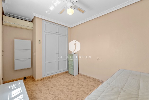 Aus zweiter Hand - Chalet -
Orihuela Costa - Costa Blanca