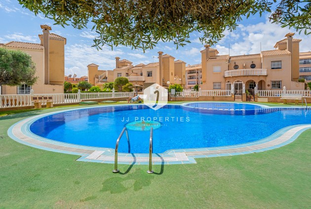 Aus zweiter Hand - Chalet -
Orihuela Costa - Costa Blanca