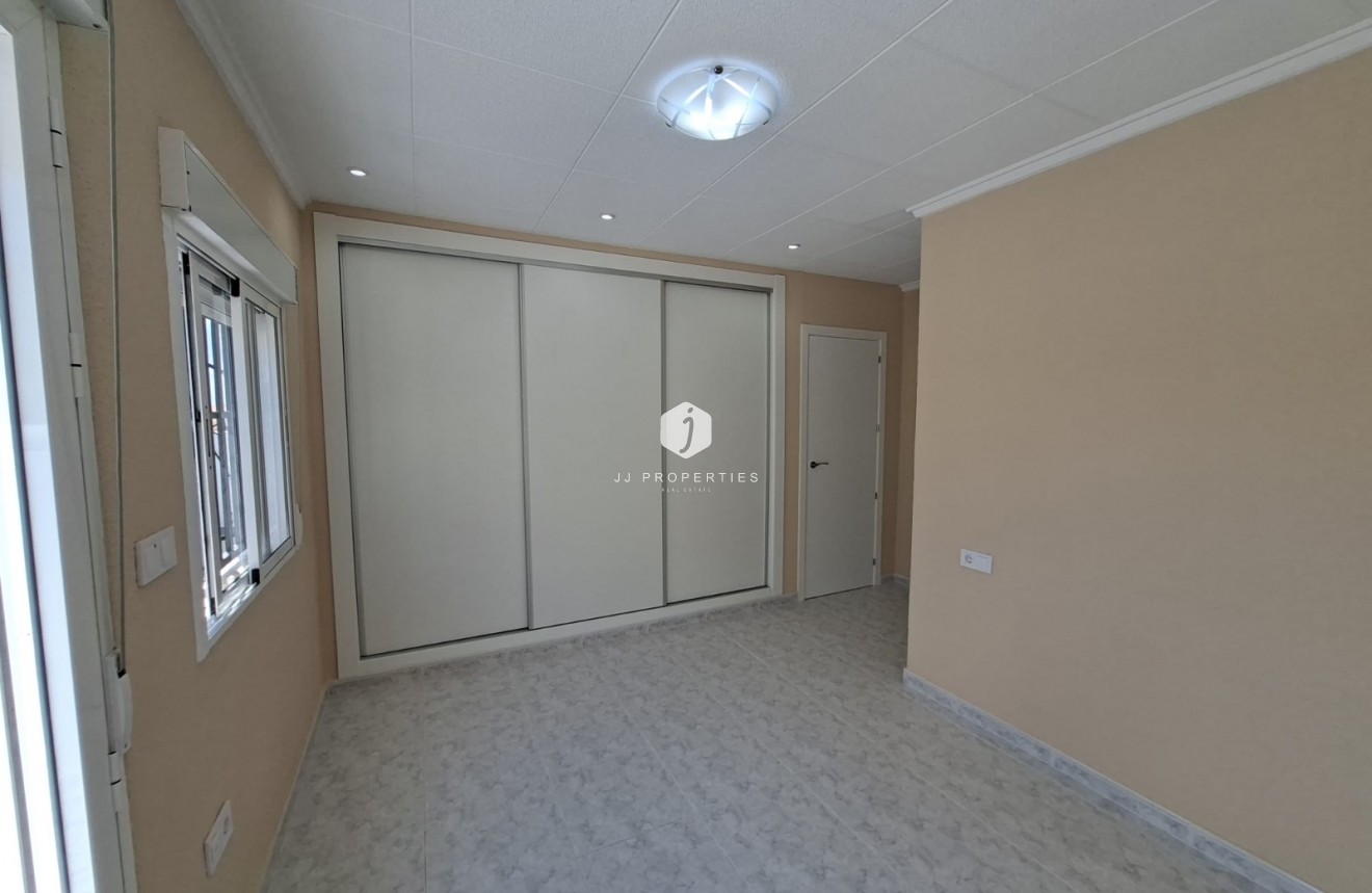 Aus zweiter Hand - Wohnung -
San Fulgencio - Costa Blanca