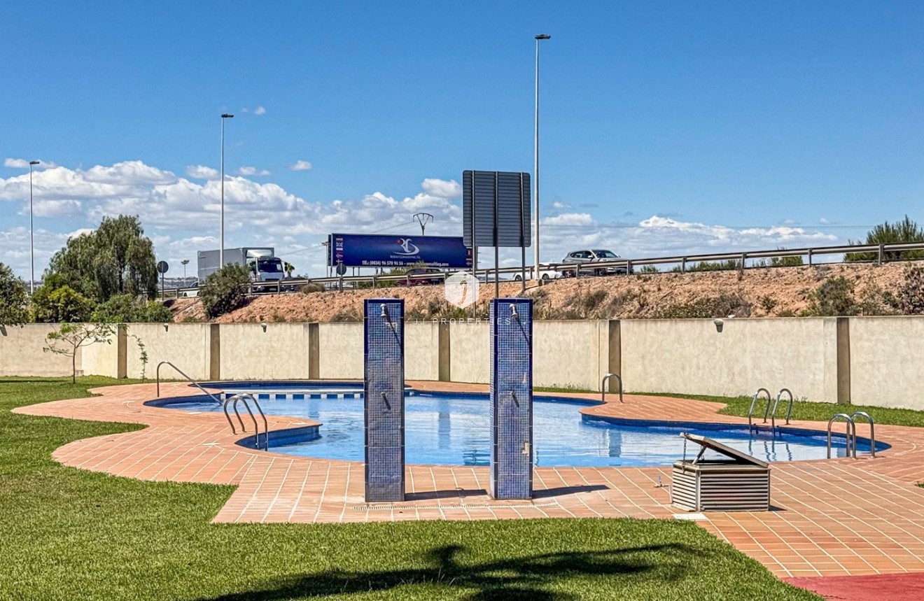 Aus zweiter Hand - Wohnung -
Torrevieja - Costa Blanca