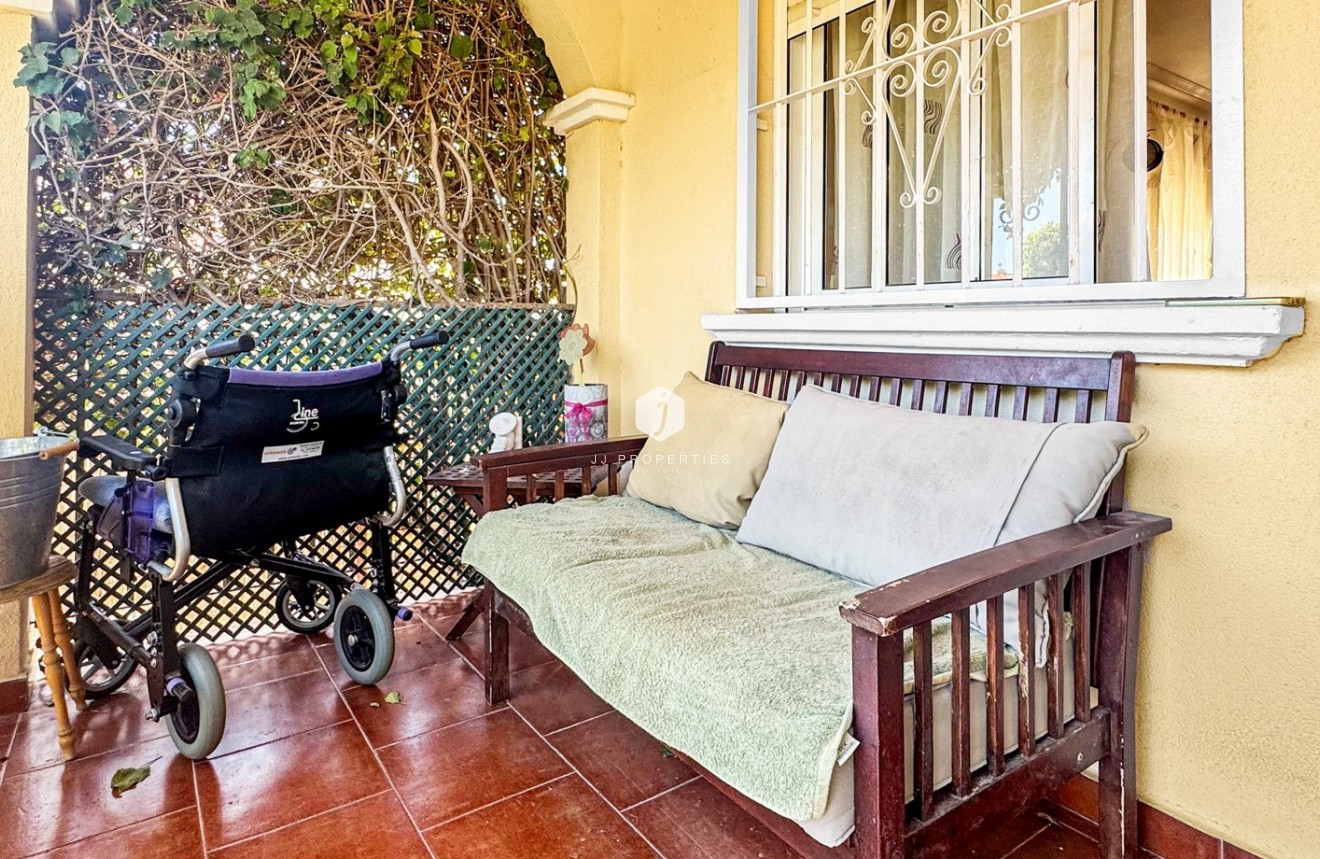 Aus zweiter Hand - Chalet -
Orihuela Costa - Costa Blanca
