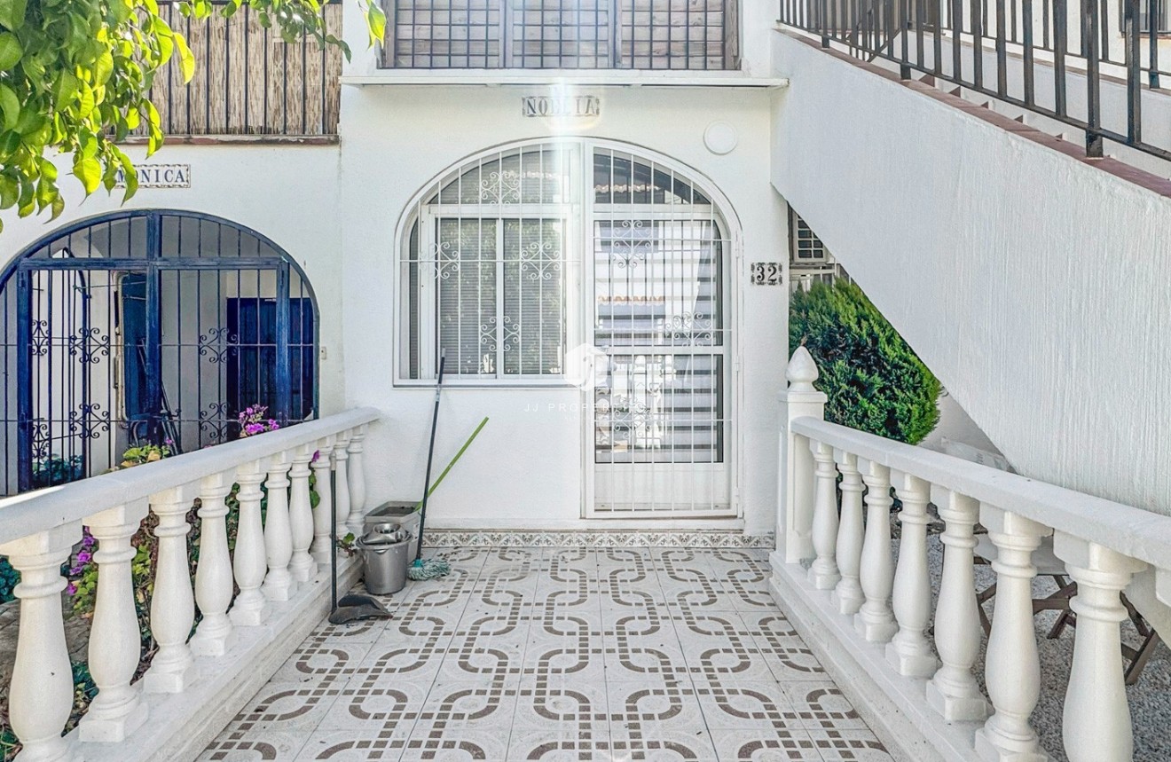 Aus zweiter Hand - Bungalow -
Torrevieja - Costa Blanca