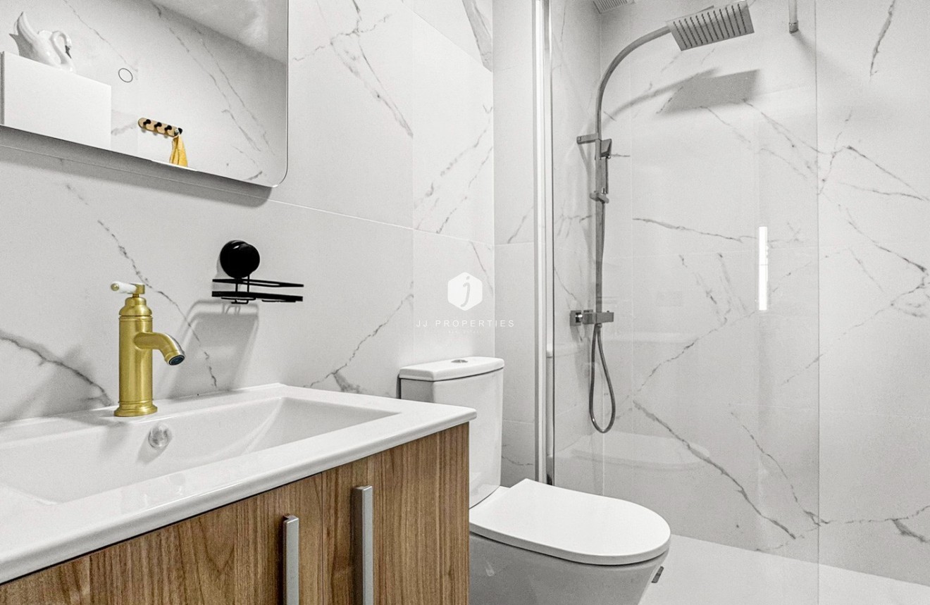 Aus zweiter Hand - Bungalow -
Torrevieja - Costa Blanca