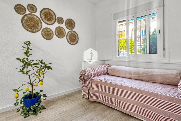 Aus zweiter Hand - Bungalow -
Torrevieja - Costa Blanca