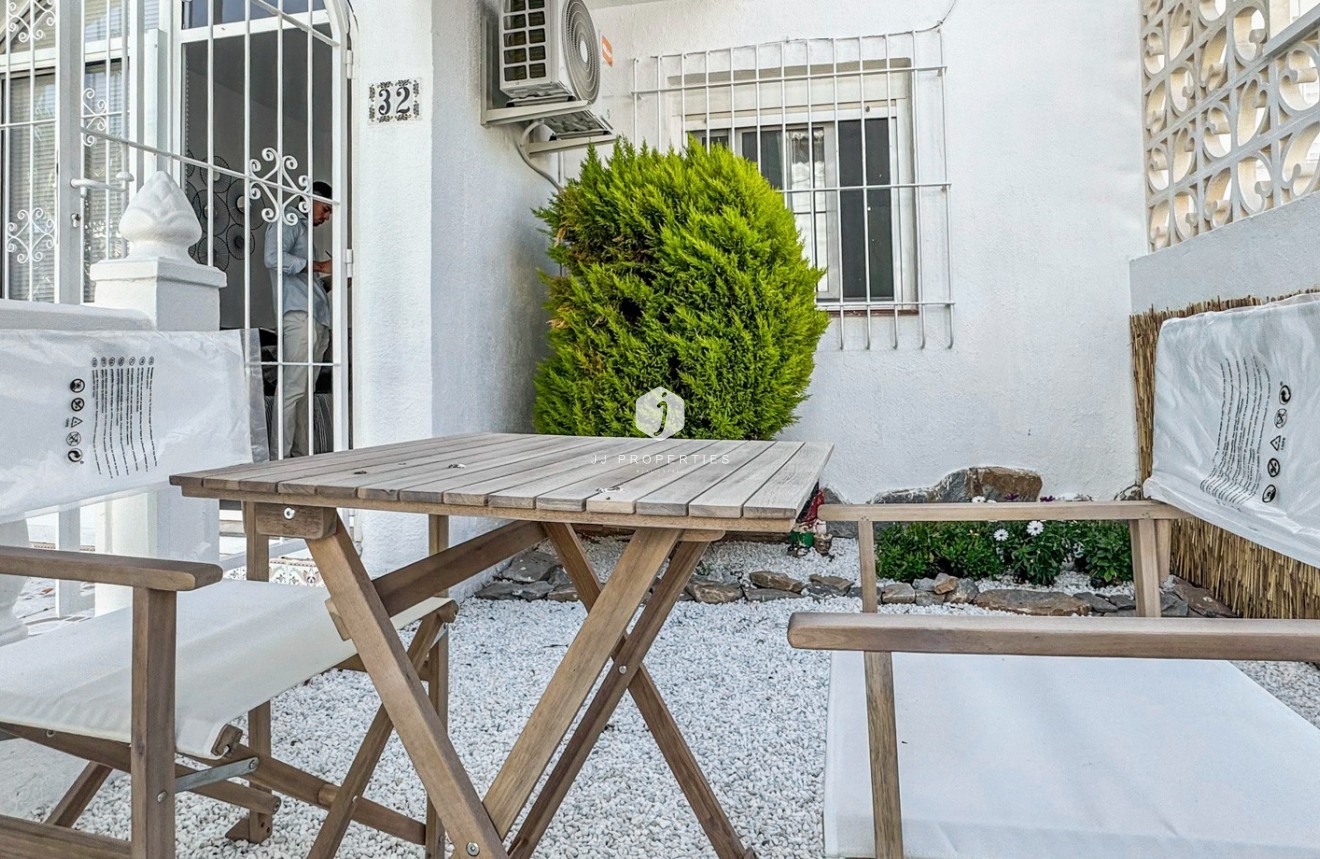 Aus zweiter Hand - Bungalow -
Torrevieja - Costa Blanca