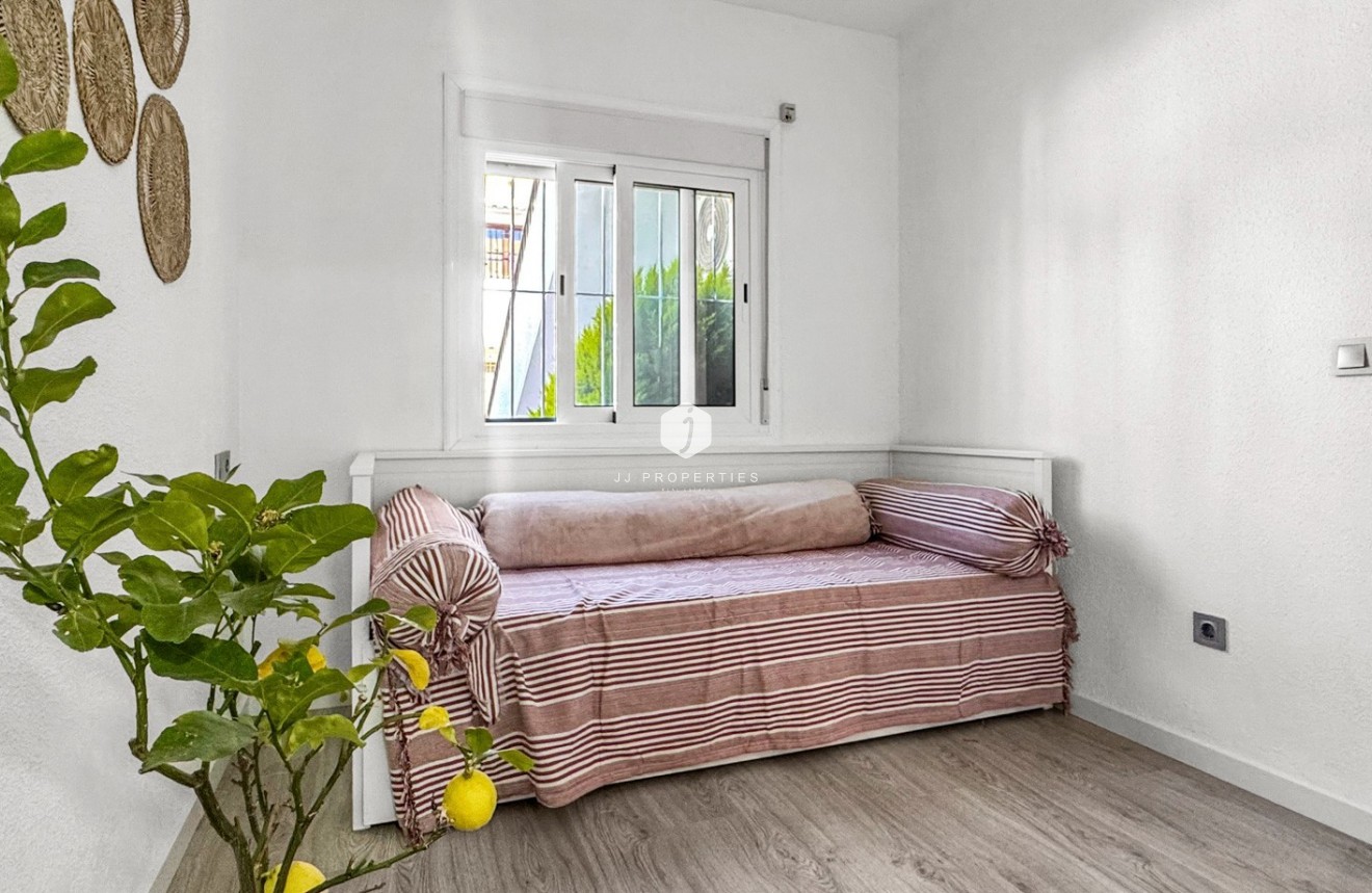 Aus zweiter Hand - Bungalow -
Torrevieja - Costa Blanca