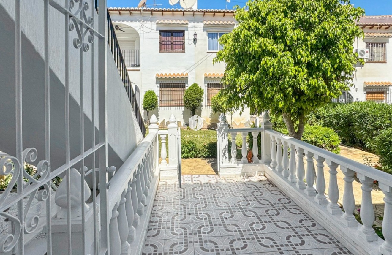 Aus zweiter Hand - Bungalow -
Torrevieja - Costa Blanca