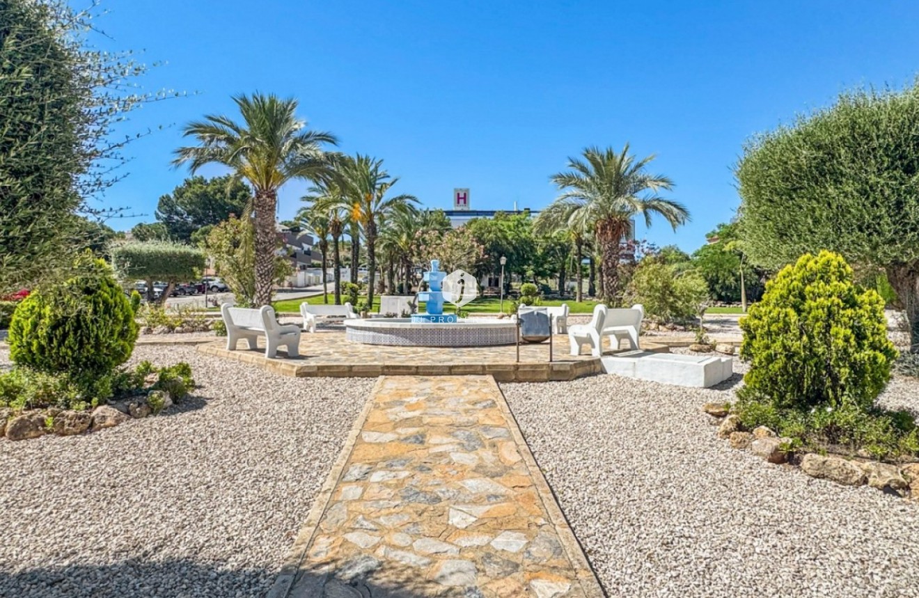Aus zweiter Hand - Bungalow -
Torrevieja - Costa Blanca