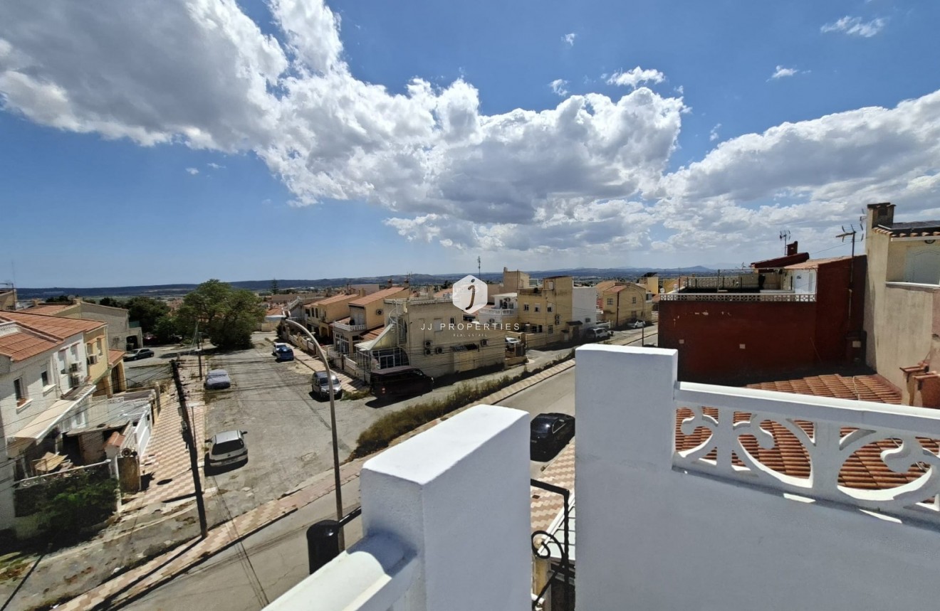 Aus zweiter Hand - Chalet -
San Fulgencio - Costa Blanca