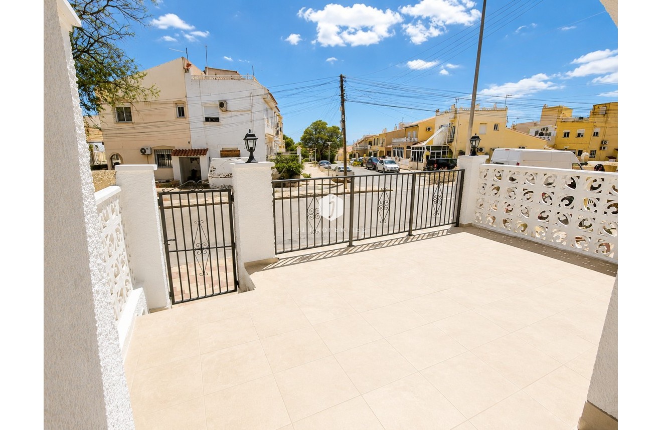 Aus zweiter Hand - Chalet -
San Fulgencio - Costa Blanca
