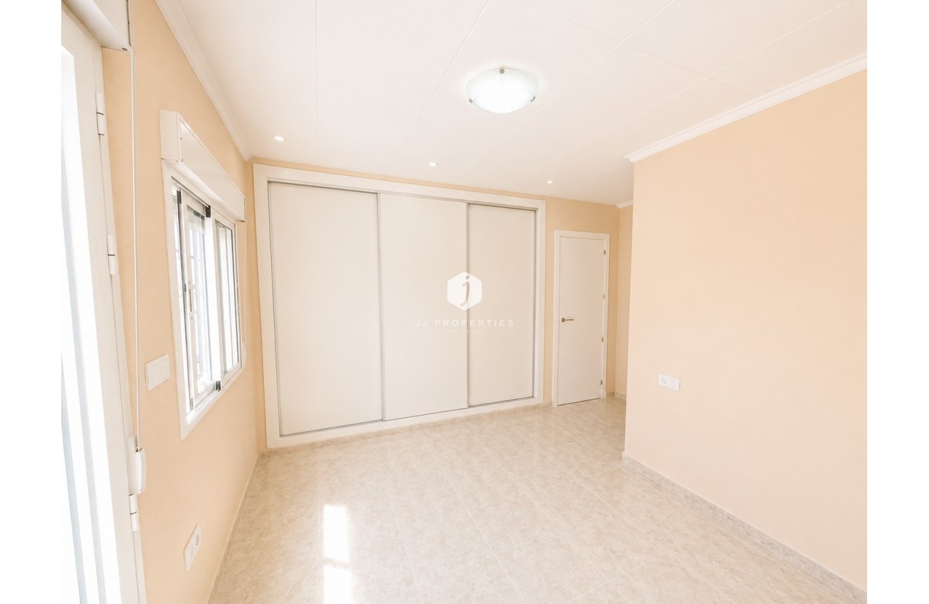 Aus zweiter Hand - Chalet -
San Fulgencio - Costa Blanca