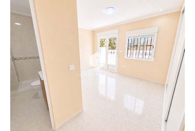 Aus zweiter Hand - Chalet -
San Fulgencio - Costa Blanca
