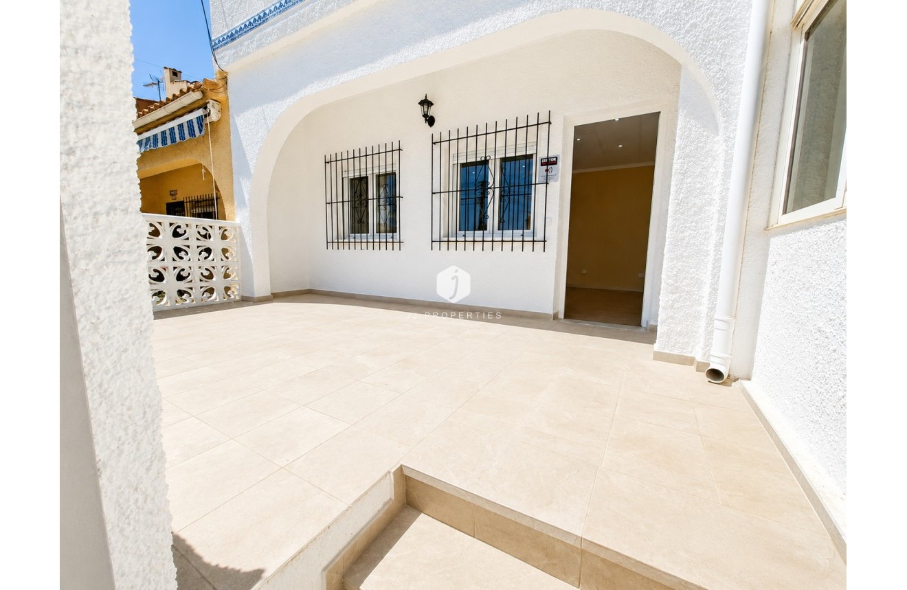 Aus zweiter Hand - Chalet -
San Fulgencio - Costa Blanca