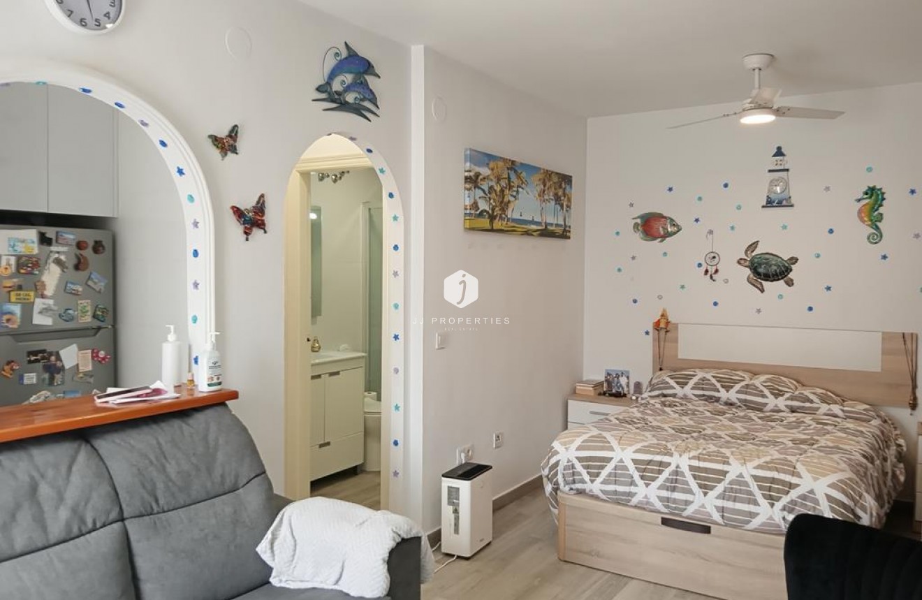 Aus zweiter Hand - Wohnung -
Torrevieja - LA LOMA