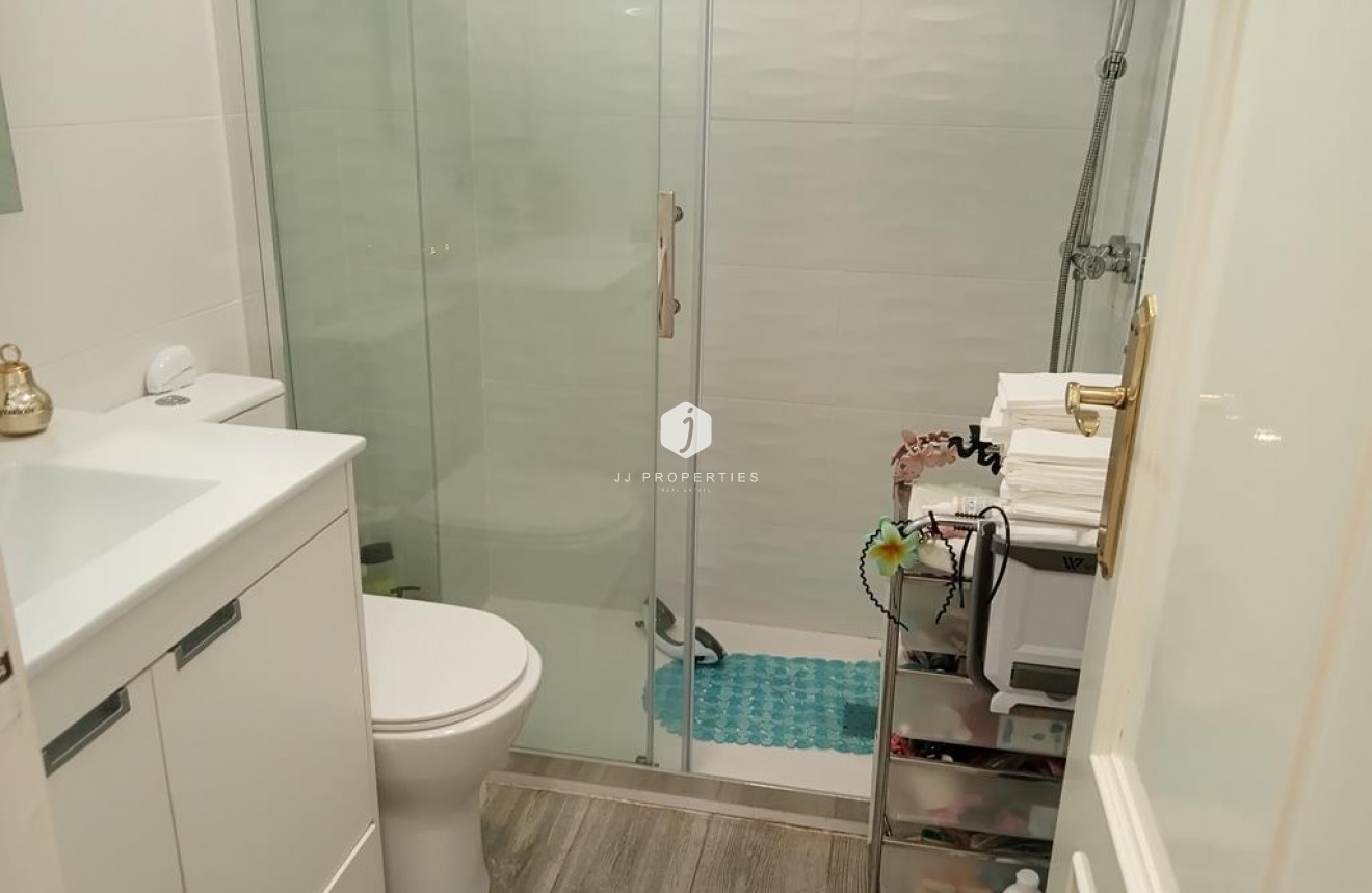 Aus zweiter Hand - Wohnung -
Torrevieja - LA LOMA