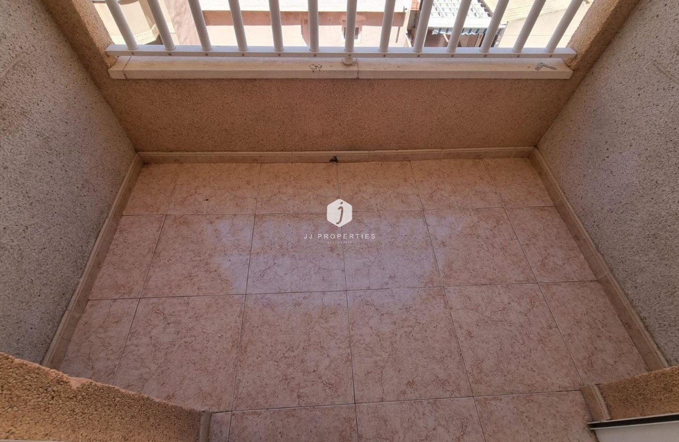Aus zweiter Hand - Wohnung -
Torrevieja - El molino