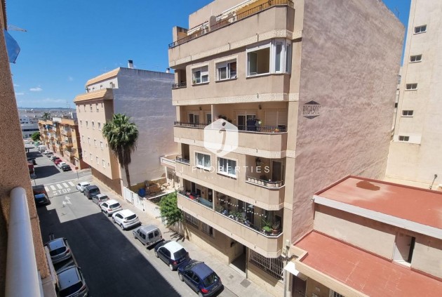 Aus zweiter Hand - Wohnung -
Torrevieja - El molino