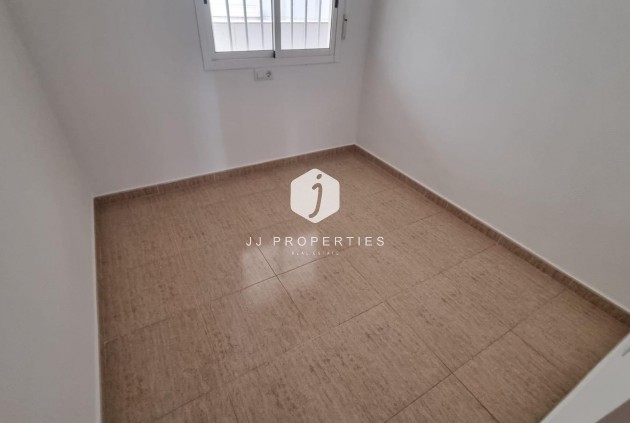 Aus zweiter Hand - Wohnung -
Torrevieja - El molino