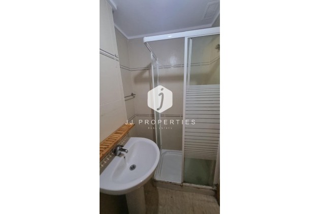 Aus zweiter Hand - Wohnung -
Torrevieja - El molino