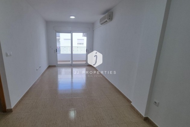 Aus zweiter Hand - Wohnung -
Torrevieja - El molino