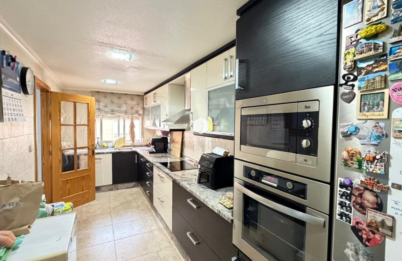 Aus zweiter Hand - Wohnung -
Benijofar - Pueblo 4