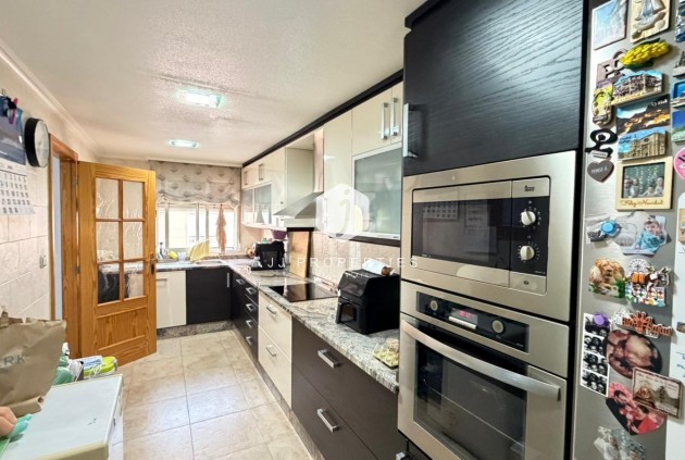 Aus zweiter Hand - Wohnung -
Benijofar - Pueblo 4